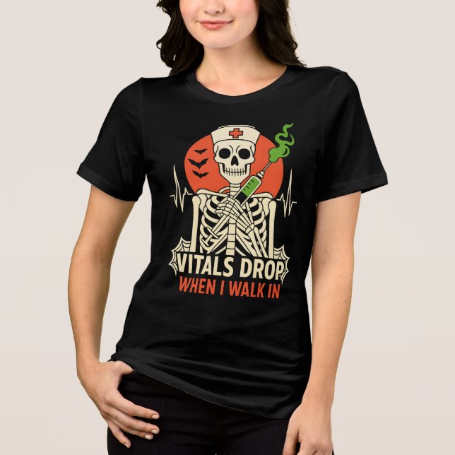 Vitale fallen, wenn ich zu Fuß in Nurse Halloween  Tri-Blend Shirt (Vorderseite)