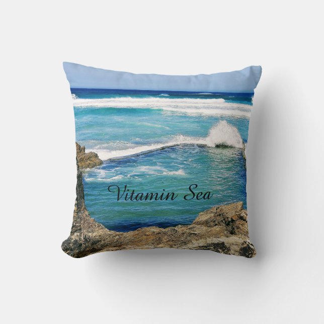 Vitamin-Meer, Wellen über Felsen Kissen (Vorderseite)