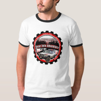 Vitesse dans le T-shirt de soutien d'aventure
