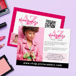 Viva Modern Magenta Fashion Custom Foto Marketing Postkarte<br><div class="desc">Sauberer, moderner Stil mit einem Schwerpunkt auf einer der heißesten Trends des Jahres: Magenta! Es ist kühn und weiblich, mit einem glatten, sauberen Eindruck. Personalisieren Sie einfach Ihre eigenen Postkarten für Ihr Beauty-, Mode- oder Lifestyle-Business und vieles mehr! Sowohl das Foto vorne als auch das Rücken sollten durch eigene hochgeladene...</div>