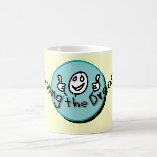 Vivant la tasse rêveuse de logo