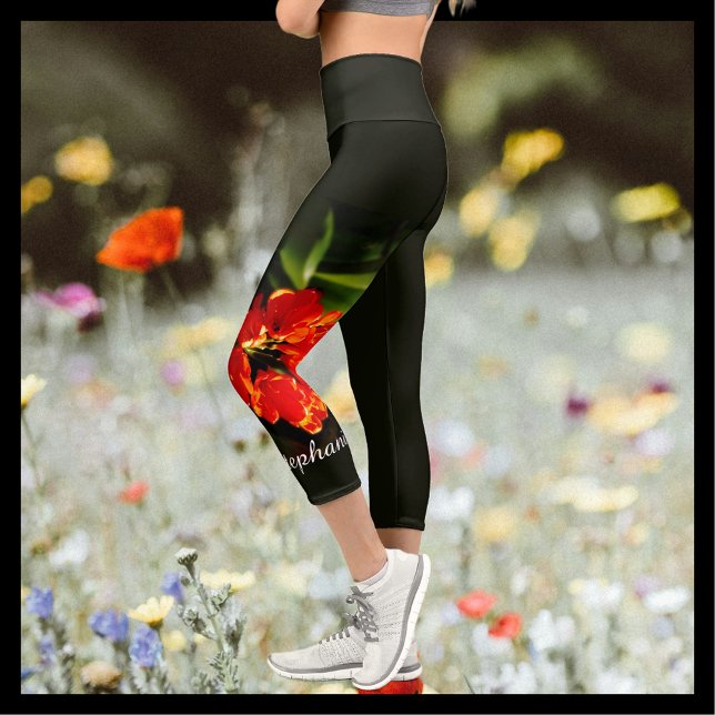 Vivid Bright Orange Floral mit Personalisiertem Na Capri Leggings (Von Creator hochgeladen)