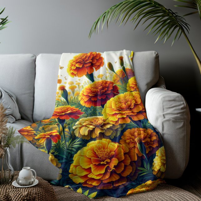 Vivid Marigolds Floral Sherpadecke (Marigold Flowered Sherpa Fleece Blanket Medium Size)
