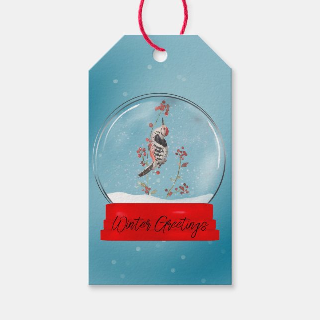 Vogel auf einer Berry Branch Snow Globe Geschenk T Geschenkanhänger (Vorderseite)
