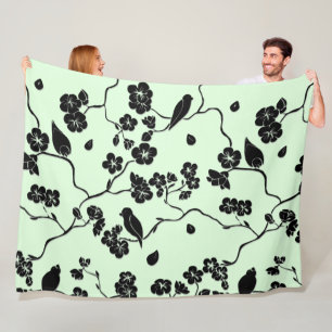 Vögel auf Kirschblüten Schwarz auf Minzgrün Fleecedecke