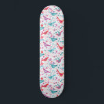 Vögel in einem Garten Moderne Boho Wasserfarbe Skateboard<br><div class="desc">Moderne Boho Aquarellmalerei von Vögeln in einem Garten von hellorangen,  rosa und aquamarinen wilden Blume.</div>