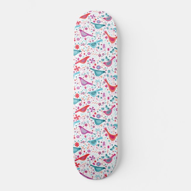Vögel in einem Garten Moderne Boho Wasserfarbe Skateboard (Vorderseite)