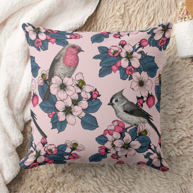 Vögel und Blüten auf rosa Kissen (Decke)