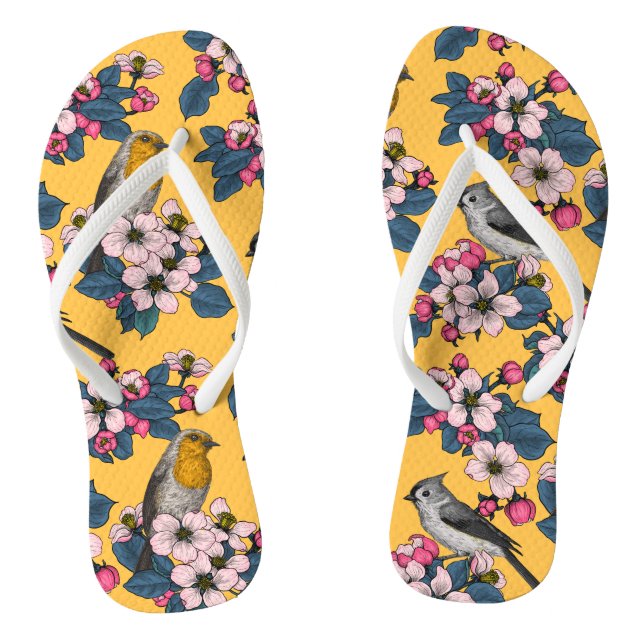 Vögel und Blüten in Gelb Flip Flops (Fußbett)