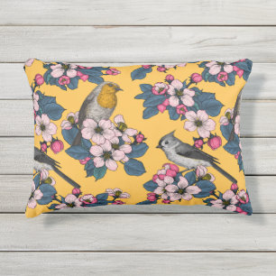 Vögel und Blüten in Gelb Kissen Für Draußen