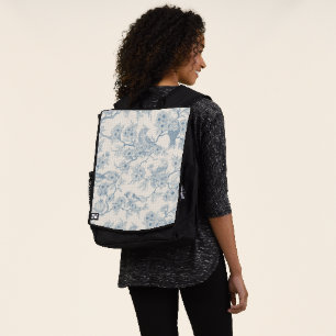 Vögel und Kirschblüten in Blau und Cremeweiß Rucksack