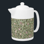 VÖGEL UND POMEGRANAT IN FIL UND THYME - MORRIEN<br><div class="desc">Ein beliebtes William Morris Design aus der Zeit um 1926 mit Vögeln, die sich in fruchtig gefüllten Laubäumen ruhen. Dies war eines der letzten Entwürfe, die die Firma Morris unter Verwendung des kostspieligeren Druckstils für Kunst und Handwerk herstellte. Für viele weitere Produkte und Farbvarianten in diesem Viktorianischen Muster aus dem...</div>