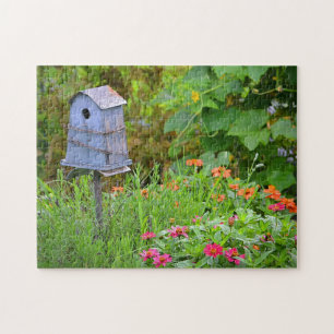 Vogelhaus im Garten