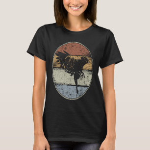 Vogelornithologe, der Vögel im Retro beobachtet T-Shirt