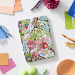 Vogelpapier II iPad Pro Cover<br><div class="desc">Dieser süße Druck zeichnet sich durch farbenfrohe Papiervögel aus | Von Karen Fields</div>