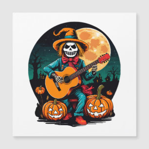 Vogelscheuche spielt Gitarre und feiert Halloween Magnetkarte