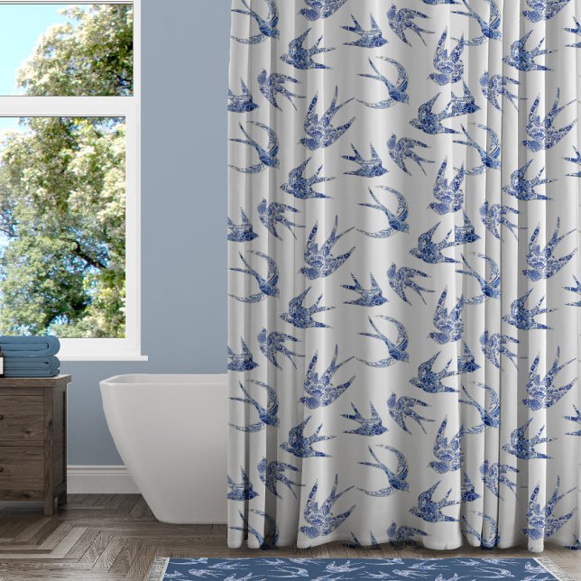 Vogelschlucken Floral Navy Weiße Chinoiserie Vinta Duschvorhang (Von Creator hochgeladen)