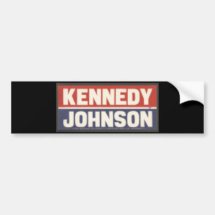Voiture Kennedy et autocollant de Johnson