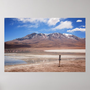 Volcan dans une affiche du paysage de l'Altiplano
