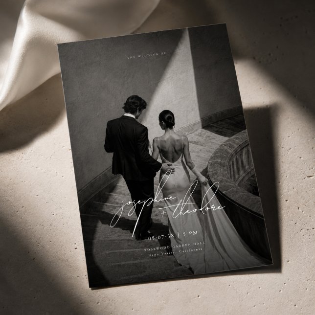 Vollbild Schwarz-Weiß-Script Hochzeit Einladung (Von Creator hochgeladen)