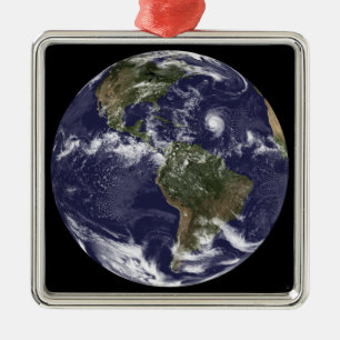 Volle Erde, die Nordamerika 2 zeigt Silbernes Ornament
