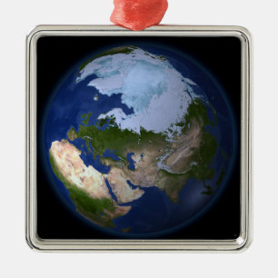 Volle Erde, welche die arktische Region zeigt Silbernes Ornament