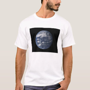 Volle Erde zentriert über dem Pazifischen Ozean T-Shirt