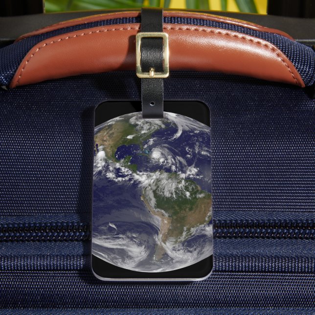 Voller Erde mit Hurrikan Irene über den Bahamas. Gepäckanhänger (Vorderseite Insitu 2)