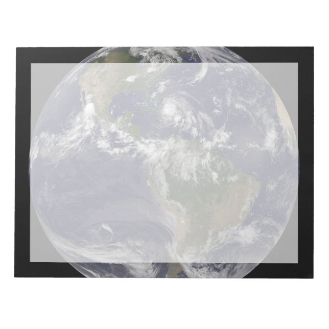 Voller Erde mit Hurrikan Irene über den Bahamas. Notizblock (Vorderseite)