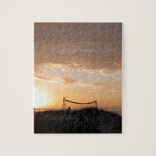 Volleyball-Nettosonnenuntergang-Strand