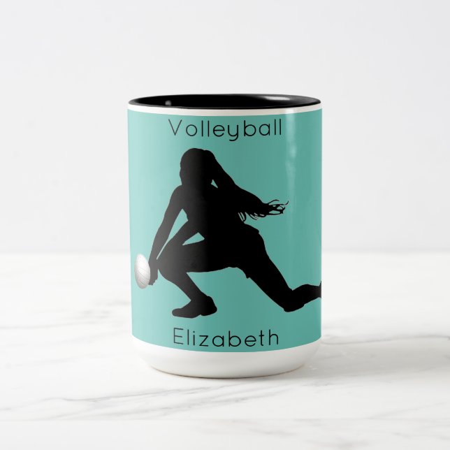 Volleyball-Tasse mit ihrem Namen Zweifarbige Tasse (Mittel)