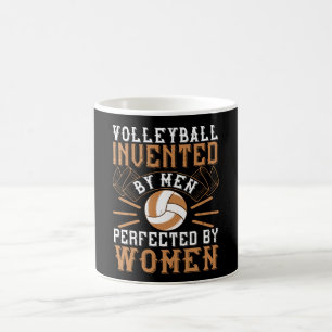 Volleyball - von Männern erfunden, die von Frauen Kaffeetasse