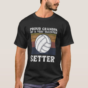 Volleyballmannschaftsangebot für einen Großvater T-Shirt