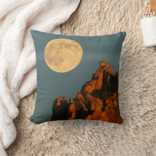 Vollmond Basaltklippen Smith Rock State Park Kissen