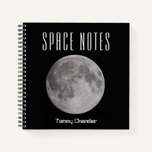 Vollmond im Space Theme Notebook mit Namen Notizbuch
