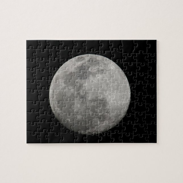 Vollmond in Schwarz und Weiß. Kredit als: Arthur (Horizontal)