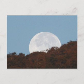 Vollmond über dem Berg Postkarte