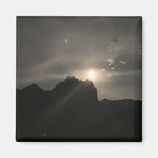 Vollmond über dem Dom Rock mit Orb Sedona Magnet (Vorne)