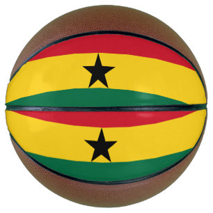 Vollständiger Basketball mit Flagge Ghanas
