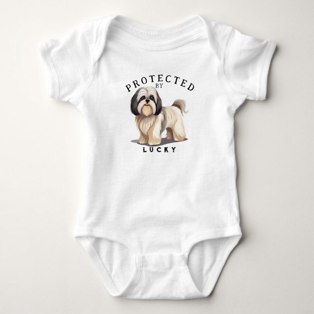 Vom Hund der Familie geschützt Baby Strampler (Vorderseite)