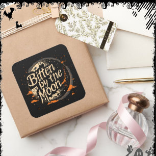 Vom Mond gebissen ExDesigner Halloween Quadratischer Aufkleber