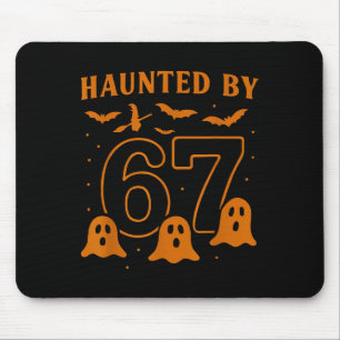 Von 67 heimgesucht Meme Halloween-Geist Grafik  Mousepad