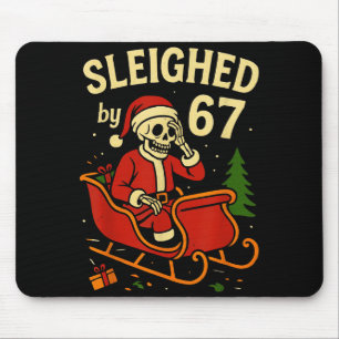 Von 67 lustigen Skelett-Weihnachtsmann 6 7 Trend W Mousepad