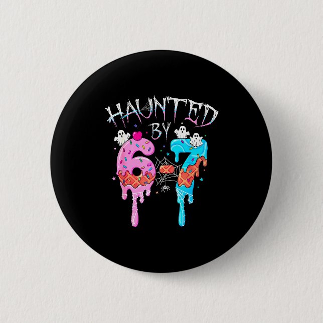 Von 6 7 Halloween-Geist Gen Alpha Meme Eis heimges Button (Vorderseite)