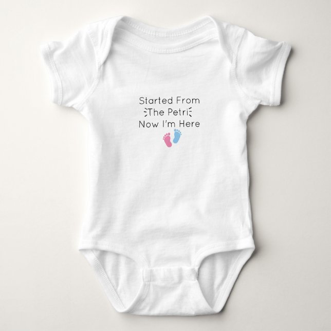 von den Petri angefangen, jetzt bin ich hier Baby Strampler (Vorderseite)