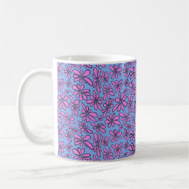 Von Hand gezeichnet Rosa Blütenblume auf Maisblume Kaffeetasse