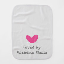 Von Oma Pink Heart Baby Burp Cloth geliebt