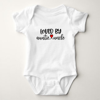 Von Tanten und Onkel geliebt Baby Strampler