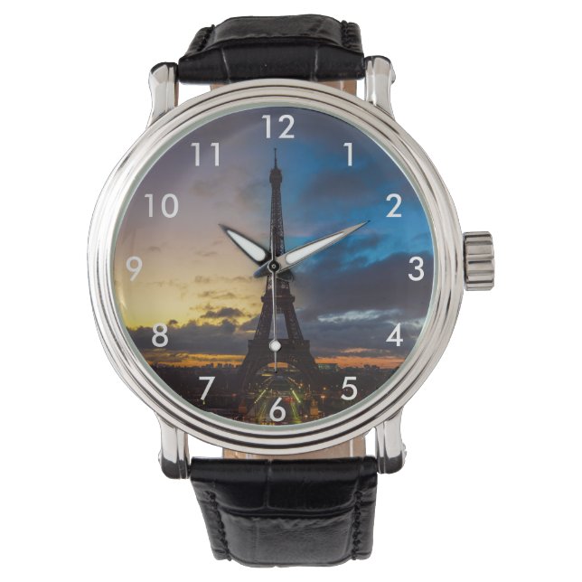 Von Trocadero aus können Sie den Eiffelturm von Ta Armbanduhr (Vorderseite)
