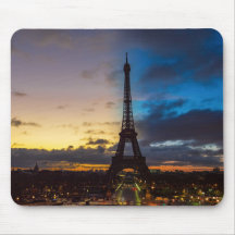 Von Trocadero aus können Sie den Eiffelturm von Ta